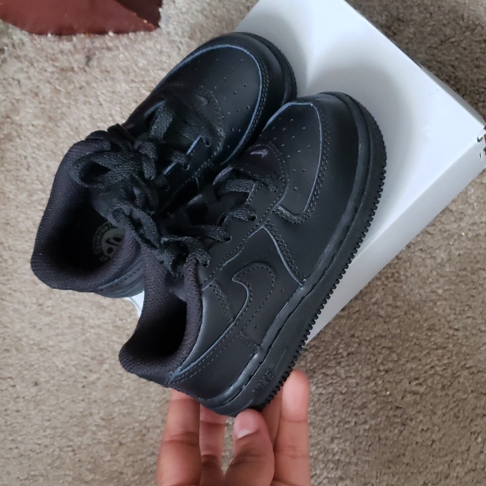 Black Air Force 1s